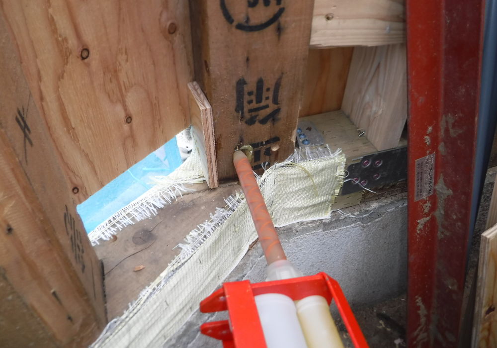 「新時代の建築保全：エポキシ樹脂と繊維シートの力」